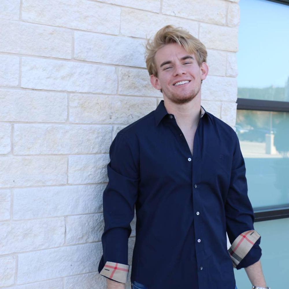 Meet your Posher, Nick